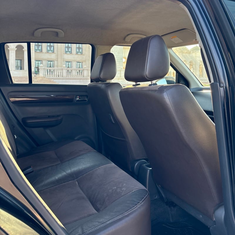 Suzuki Swift — 8