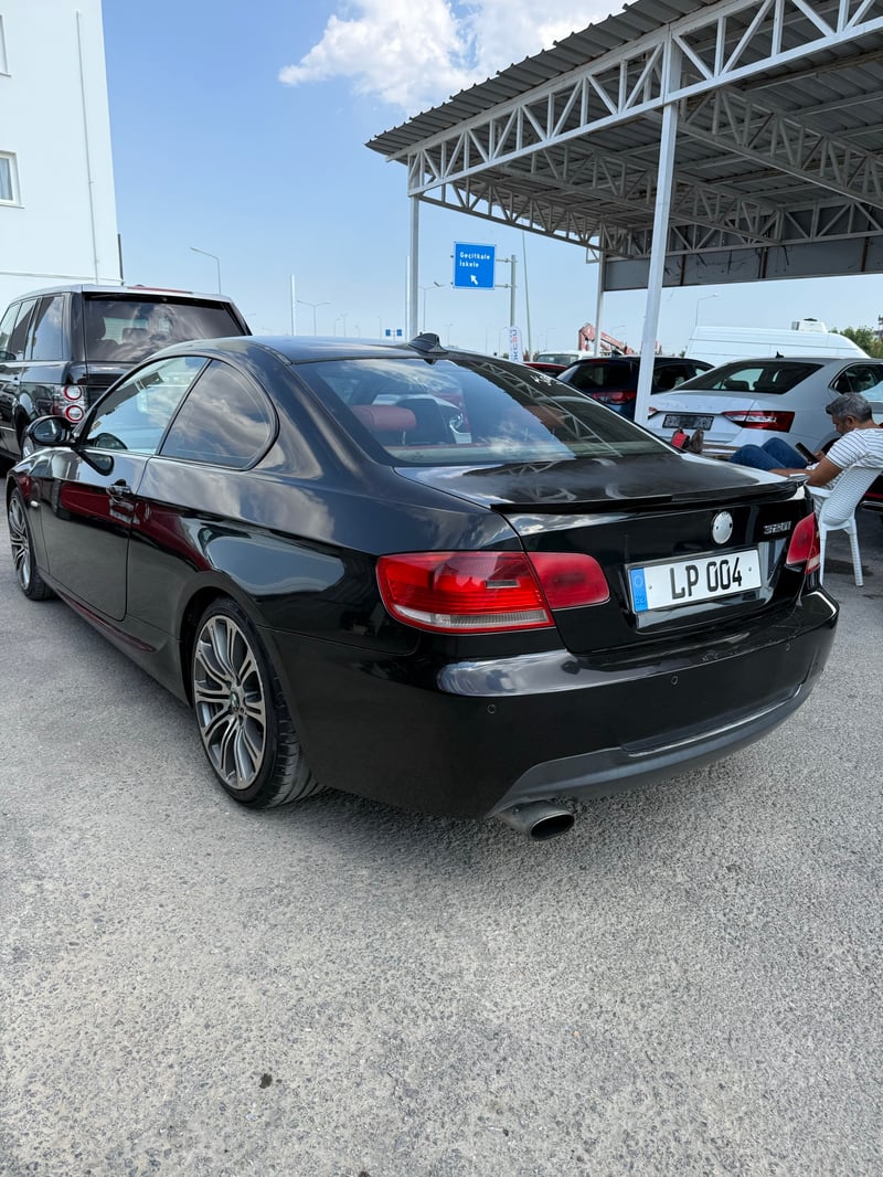 BMW 320i Cabrio — 4
