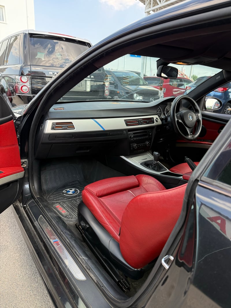 BMW 320i Cabrio — 5