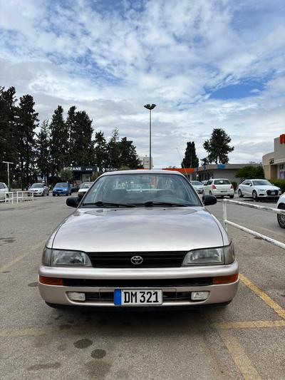 Toyota Corolla — 2