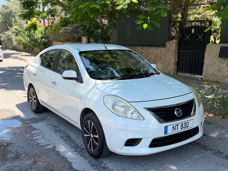 2013 Nissan Latio