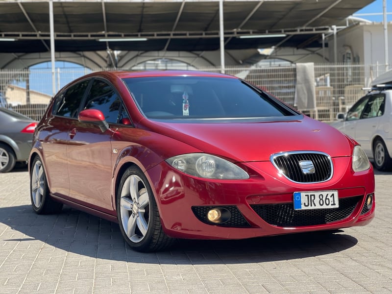 Seat Leon — 1/10