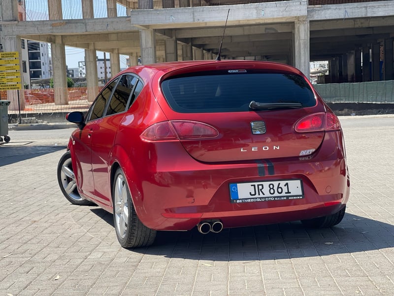Seat Leon — 4