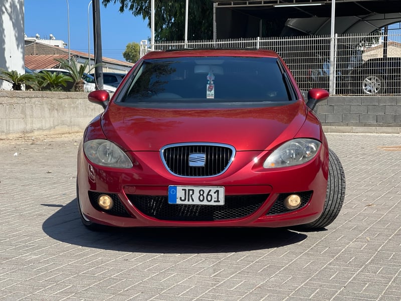 Seat Leon — 8