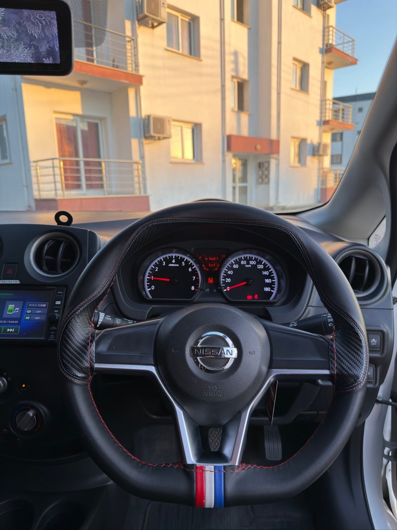 Nissan Note — 7