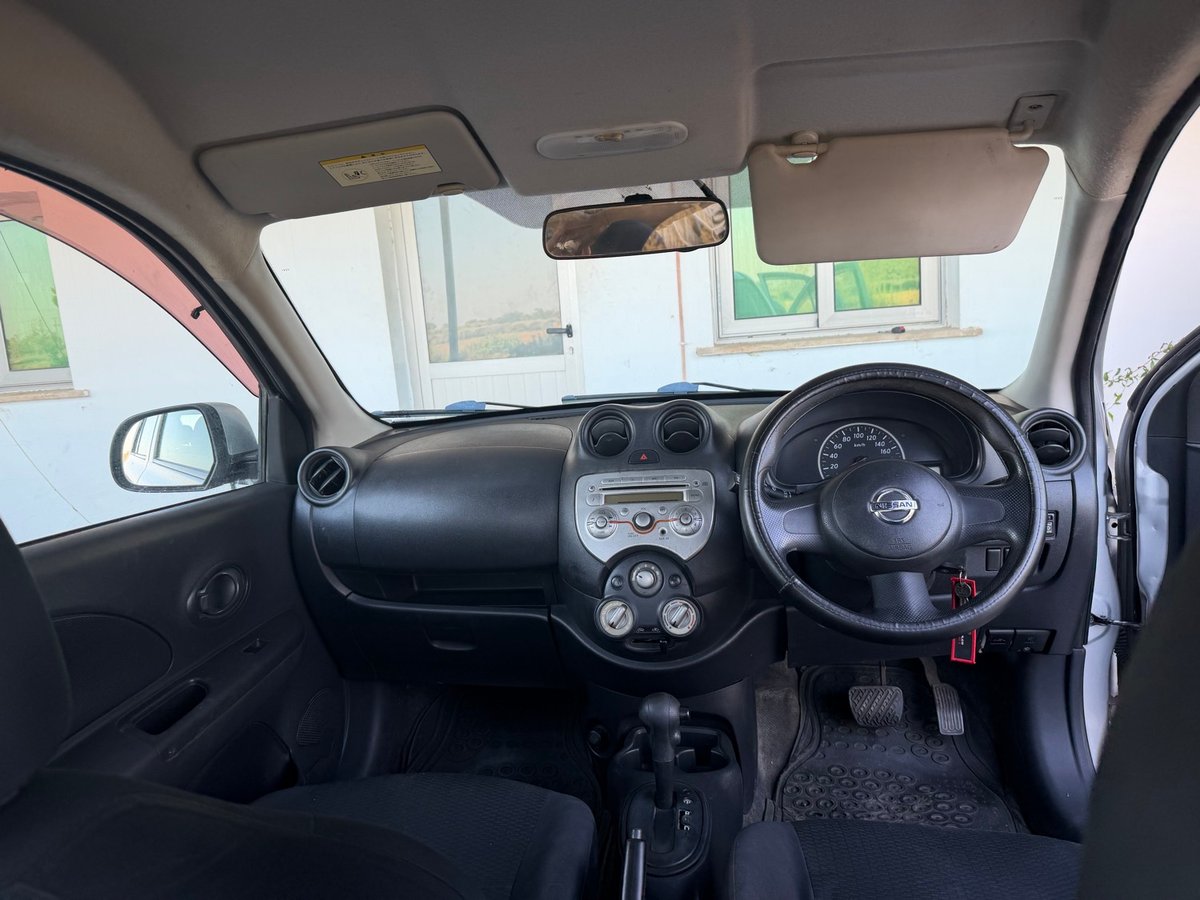 2012 Nissan March 9