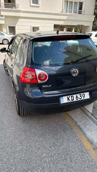 Volkswagen Golf — 1