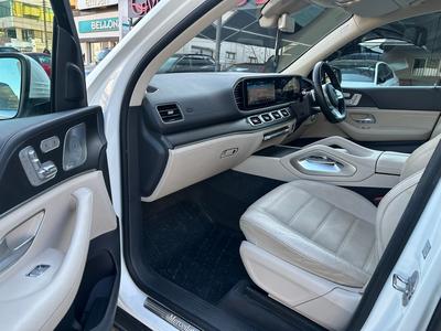 Mercedes-Benz GLS 400d — 10