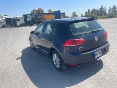 Volkswagen Golf — 2
