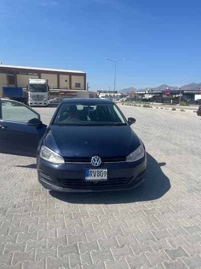 Volkswagen Golf — 4