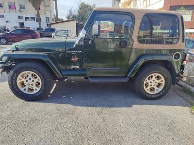Jeep Wrangler — 4