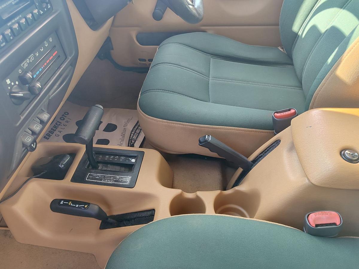 1997 Jeep Wrangler 5