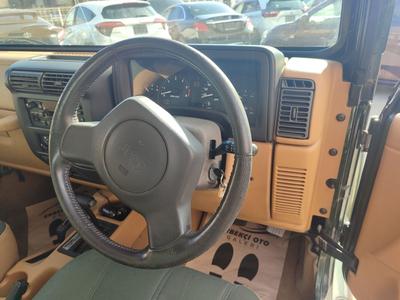 Jeep Wrangler — 7