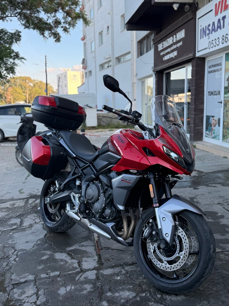 Triumph Tiger Sport 660 — 1