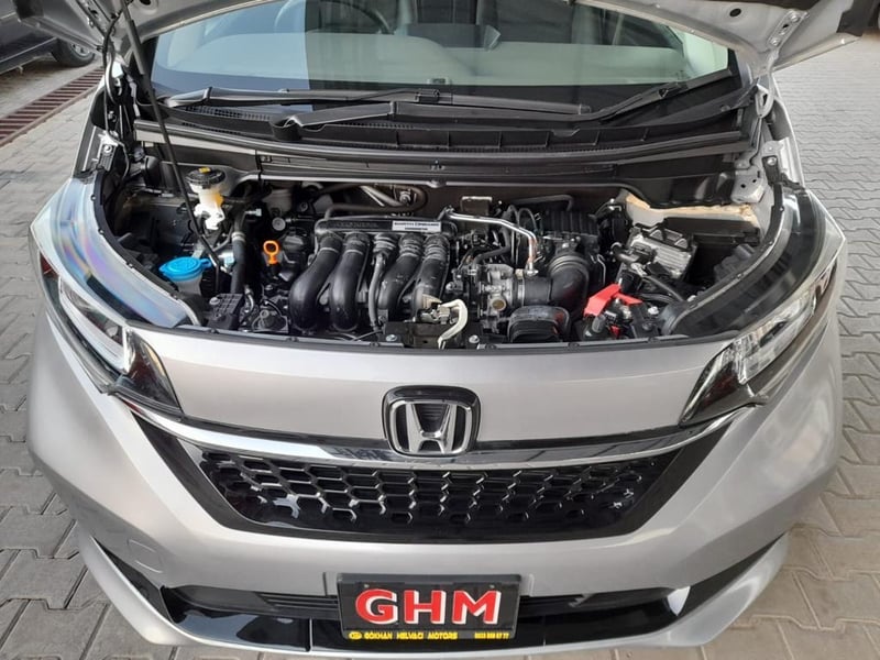 Honda Freed — 7