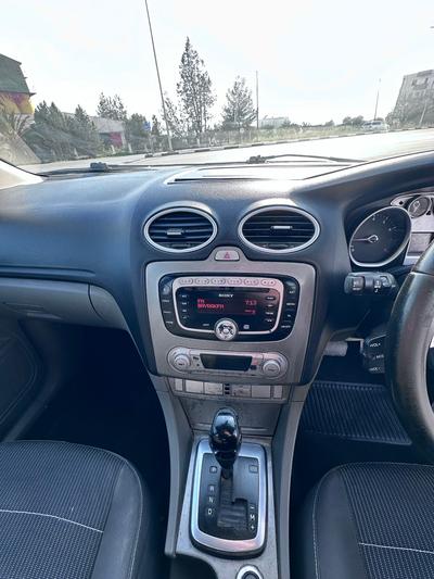 Ford Focus — 6
