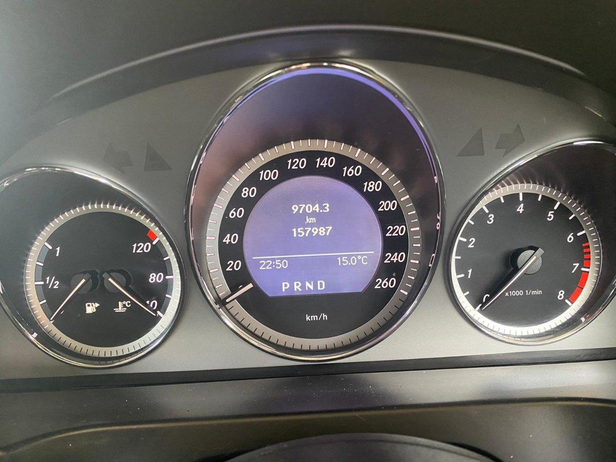 2010 Mercedes-Benz C 180 5