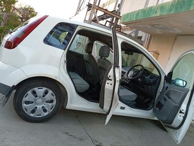 Ford Fiesta — 3