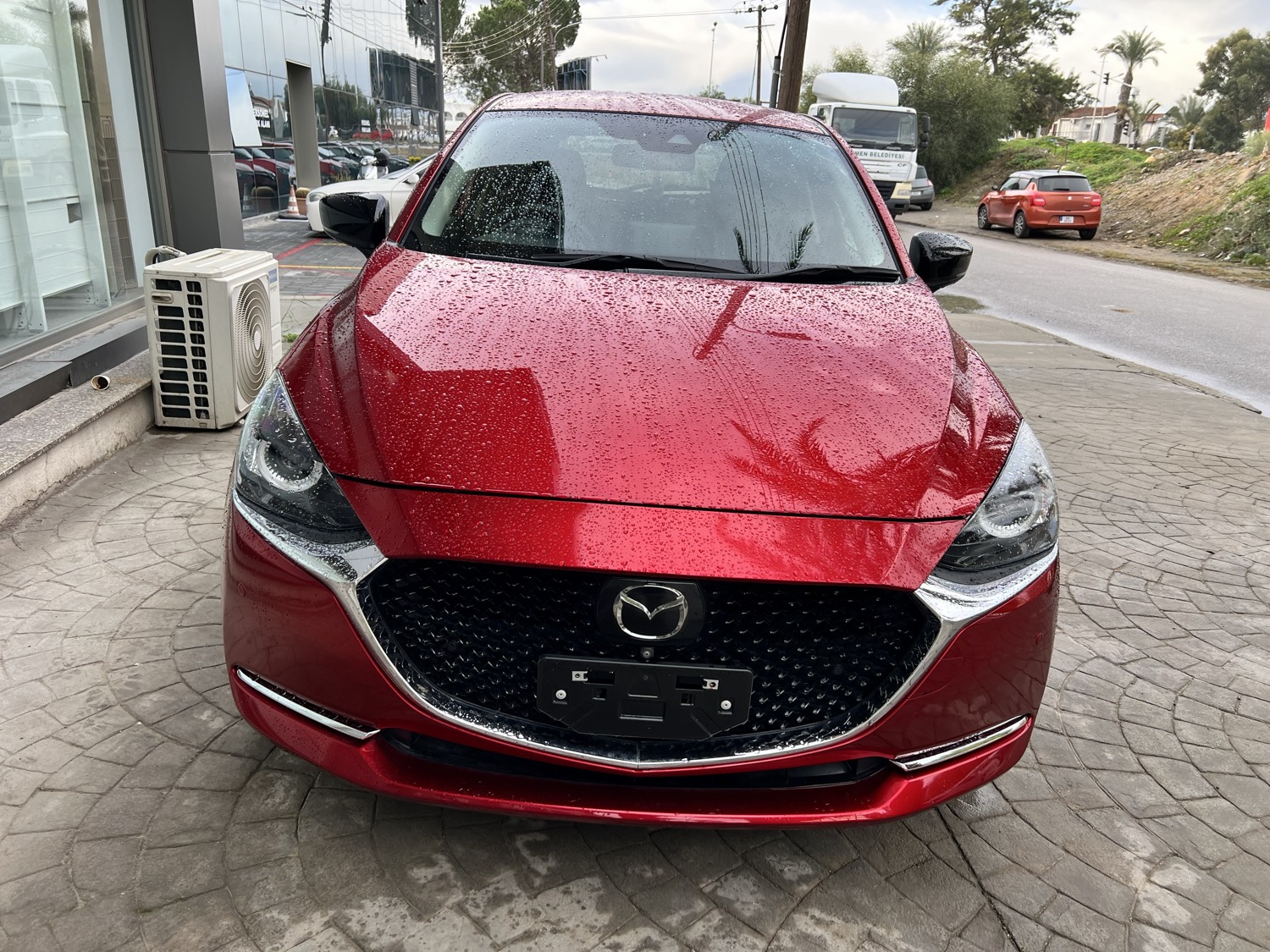 Mazda 2 2022 Satılık İkinci El - Thumbnail 2