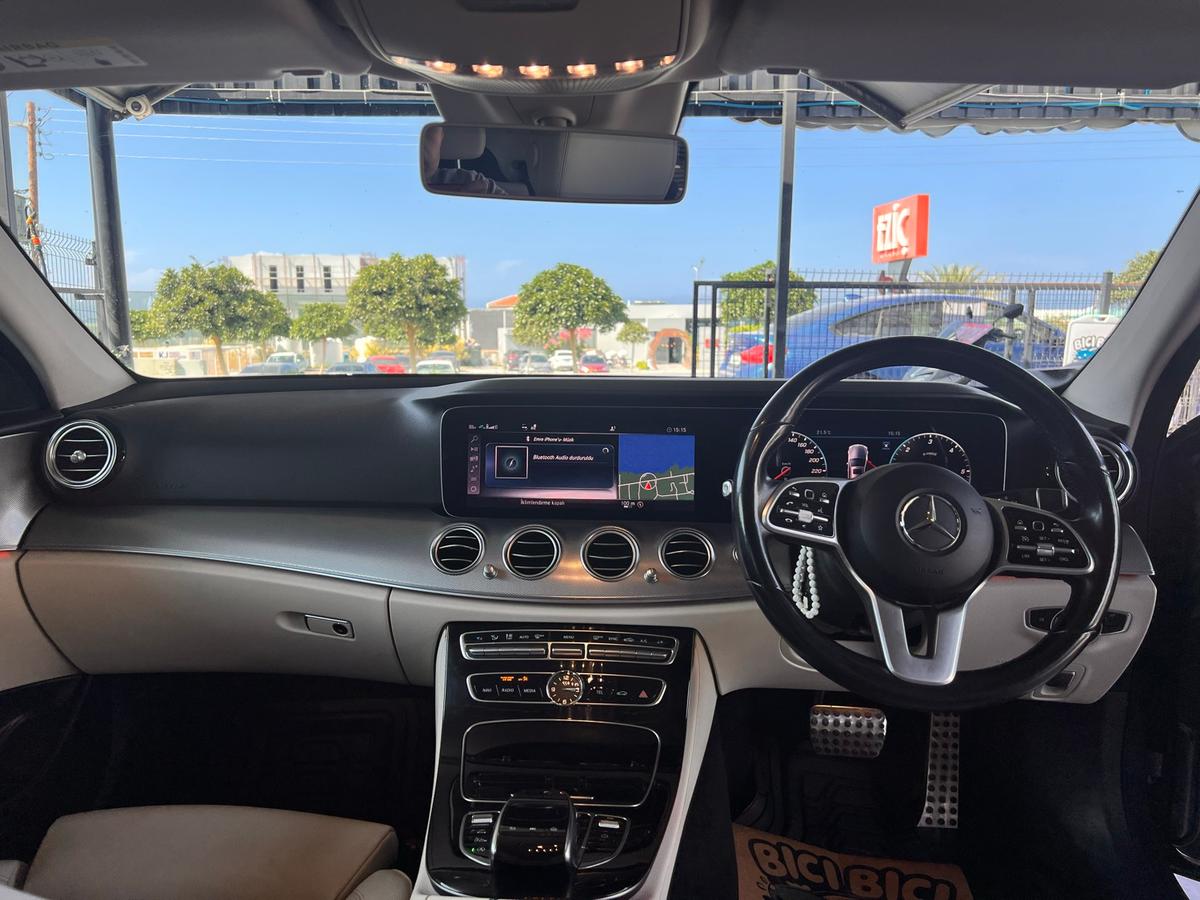 2019 Mercedes-Benz E 220d 7