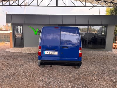 Ford Transit Connect — 3