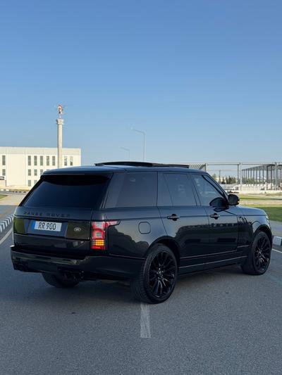 Land Rover Range Rover Vogue — 4