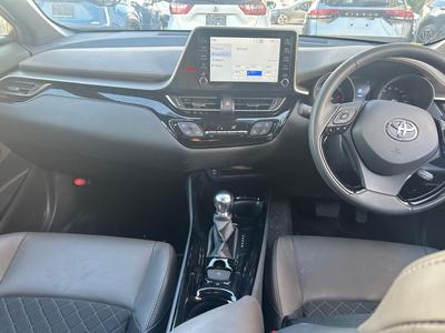 Toyota C-HR — 5