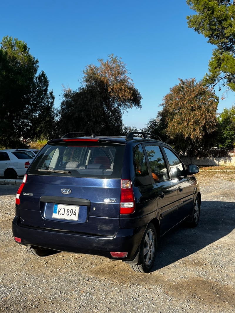 Hyundai Matrix — 8