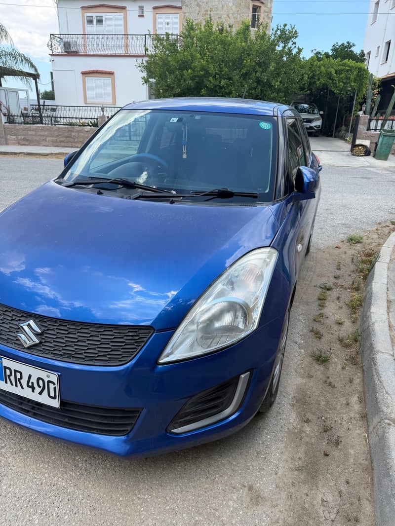 Suzuki Swift — 2