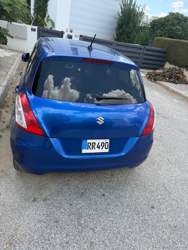 Suzuki Swift — 3