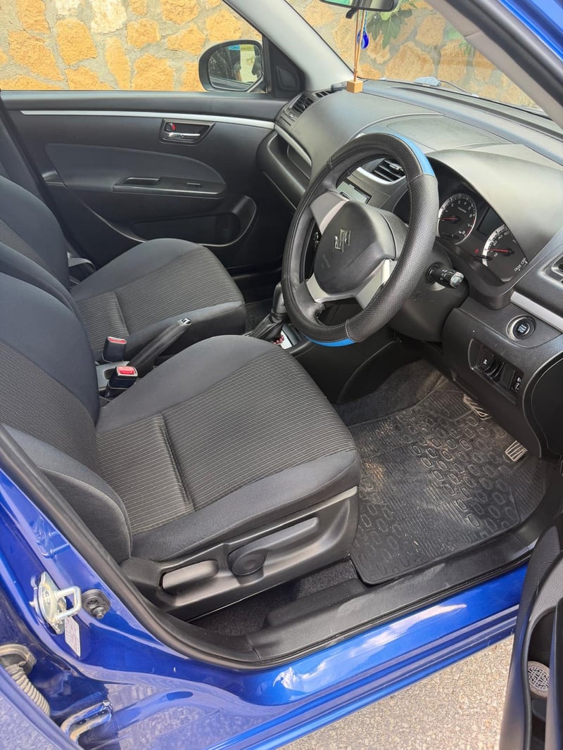 Suzuki Swift — 6