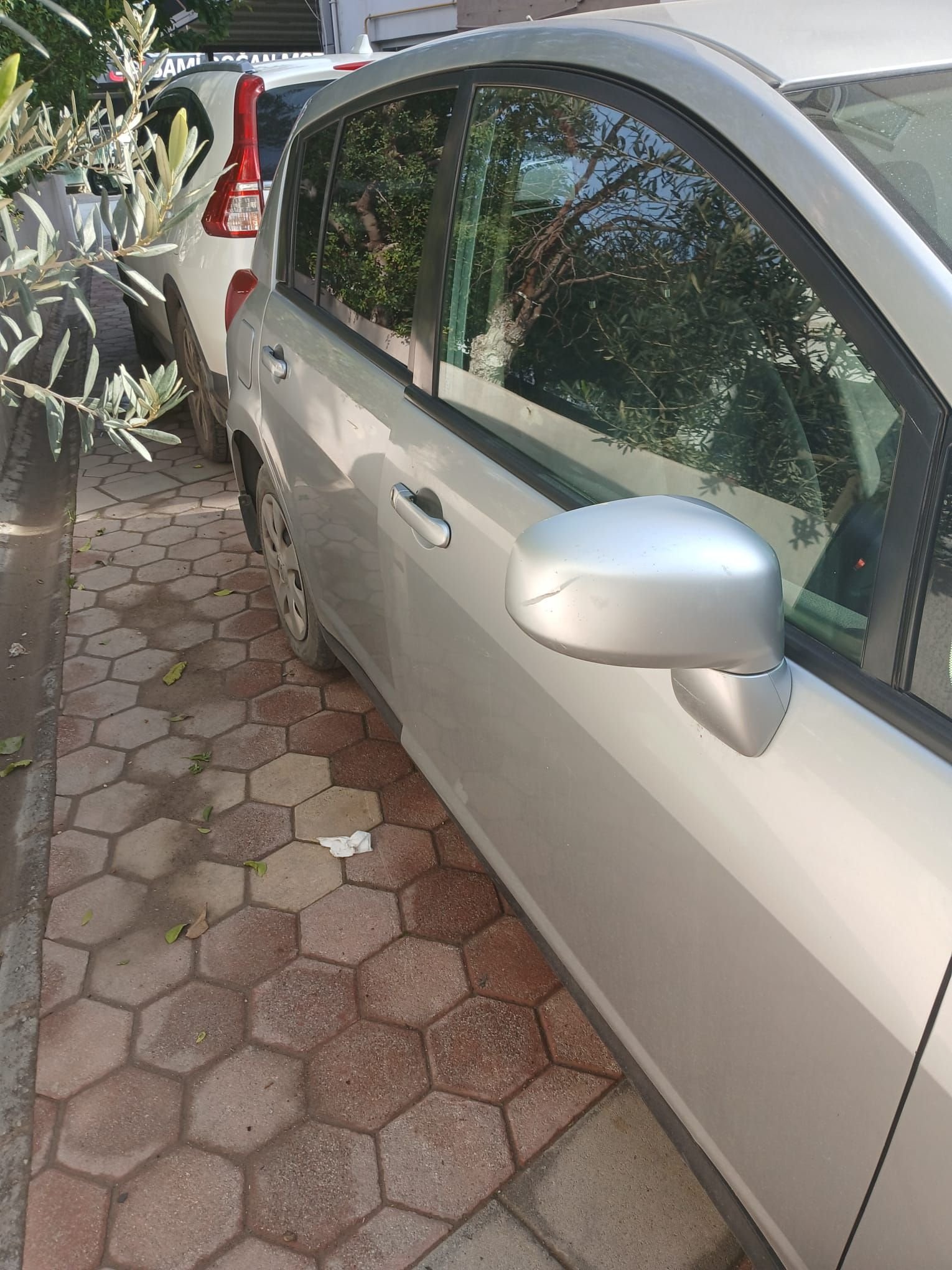 Nissan Tiida 2006 Satılık İkinci El - Thumbnail 4