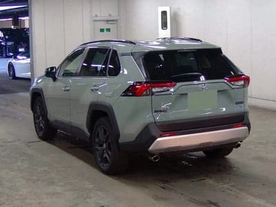 Toyota Rav4 — 4