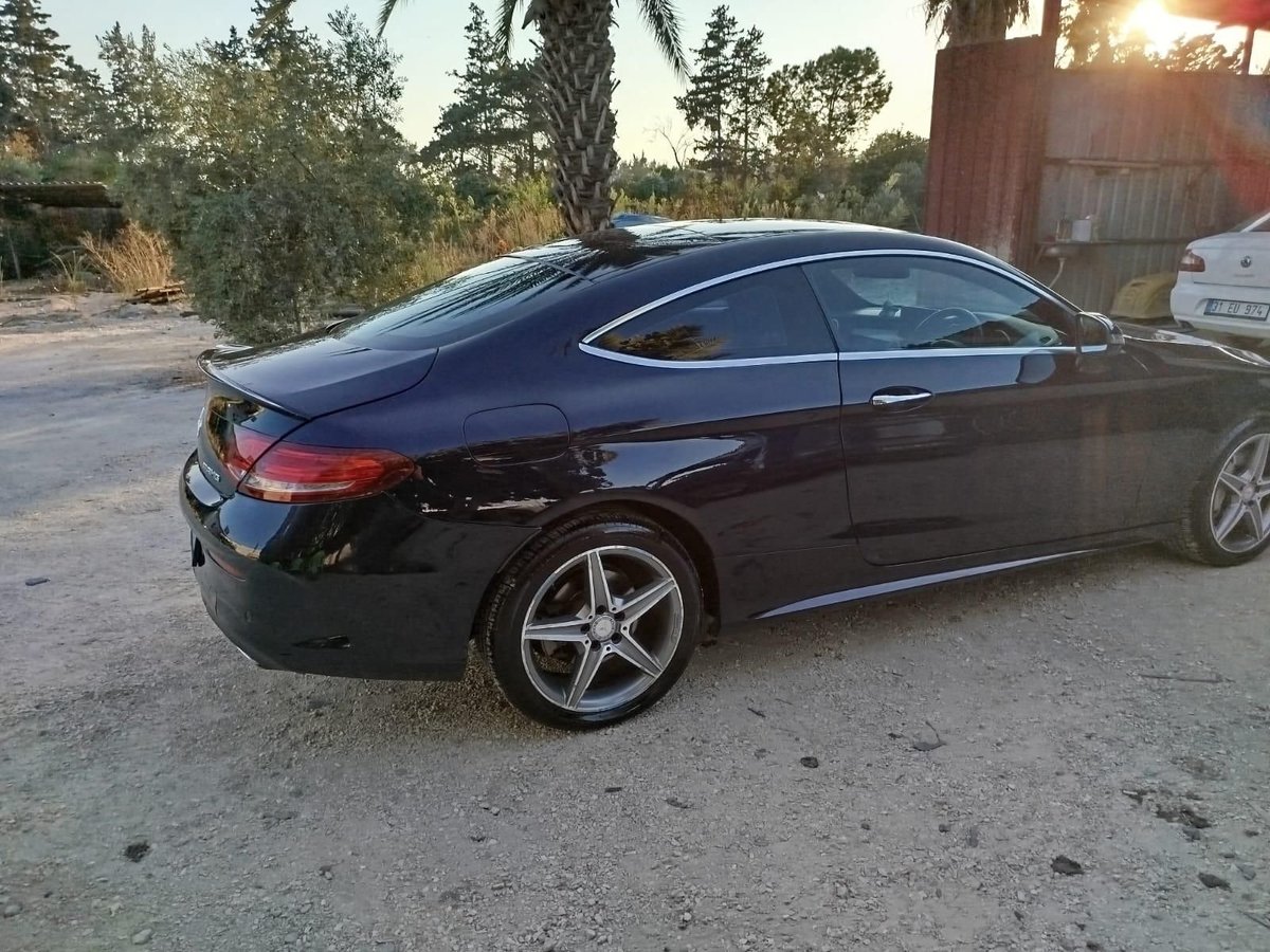 2017 Mercedes-Benz C 250d 10