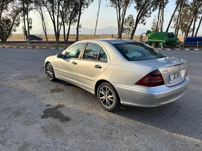 Mercedes-Benz C 200 — 2