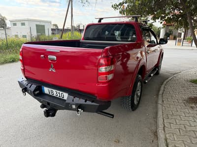 Mitsubishi L200 — 5