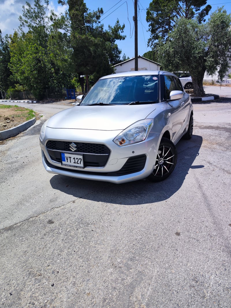 Suzuki Swift — 2