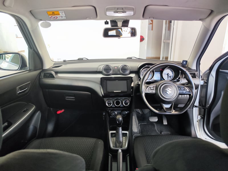Suzuki Swift — 3