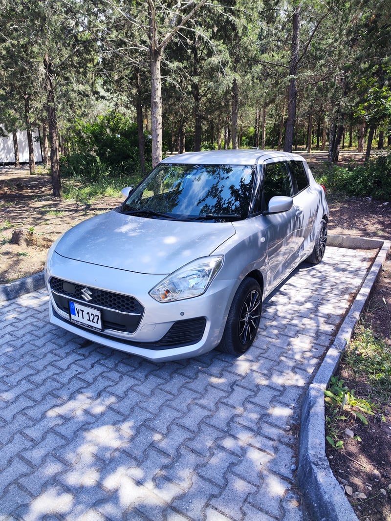 Suzuki Swift — 9