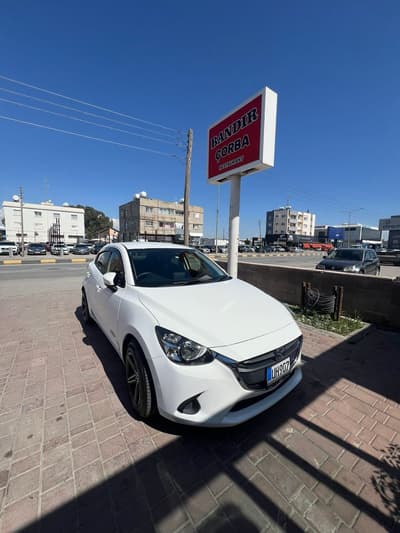 Mazda Demio — 3