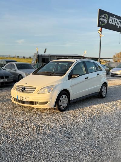 Mercedes-Benz B 150 — 3