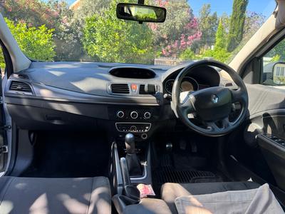 Renault Megane — 7
