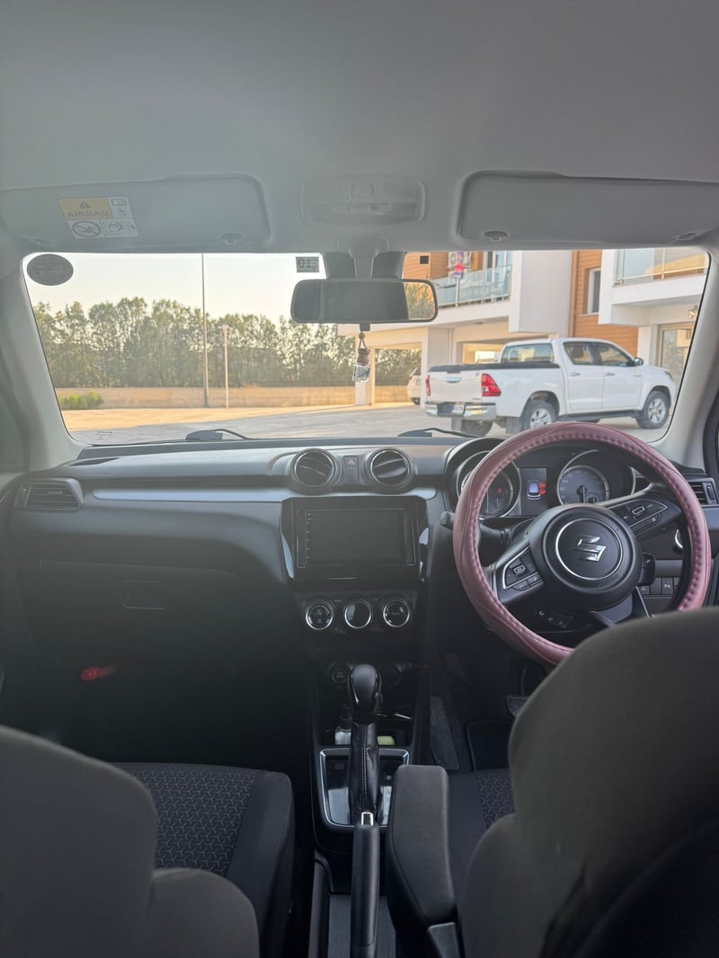 Suzuki Swift — 5