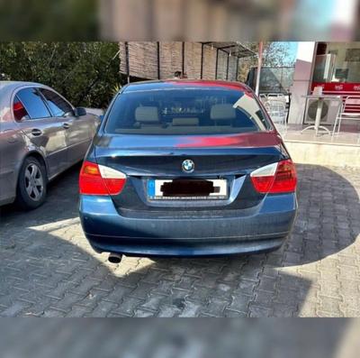 BMW 318i — 3