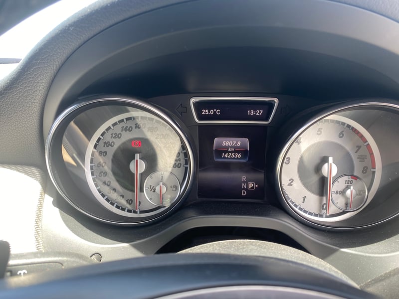 Mercedes-Benz GLA 180 — 8