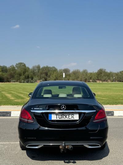 Mercedes-Benz C 300de — 5