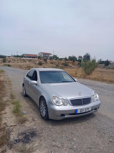 Mercedes-Benz C 270 — 3