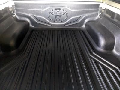 Toyota Hilux Z — 6