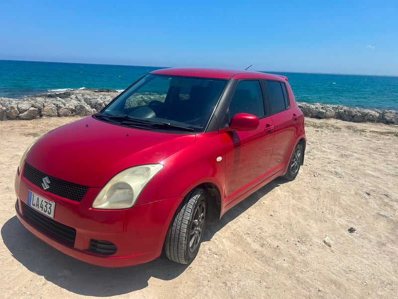 Suzuki Swift — 2