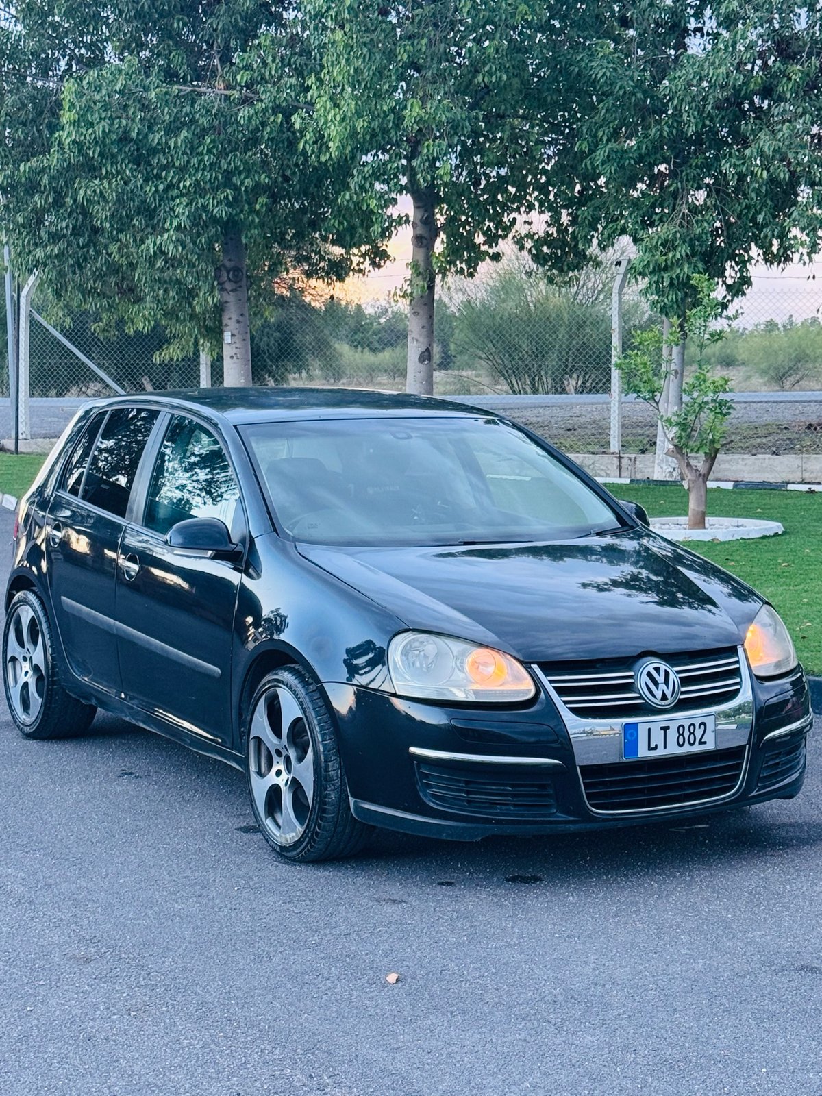 2008 Volkswagen Golf 2